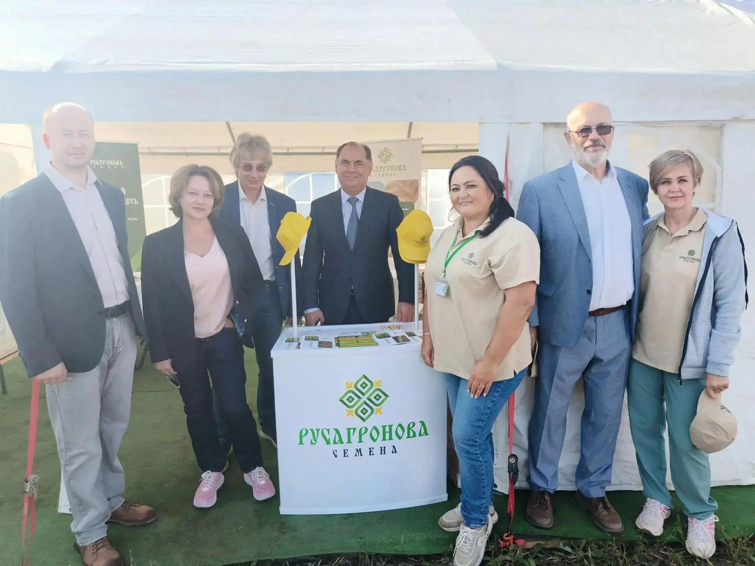 ООО «РУСАГРОНОВА СЕМЕНА» приняла участие 17 и 18  сентября 2026 года  в конгрессно-выставочном мероприятии "День Поля 2026" в Уссурийске !!!